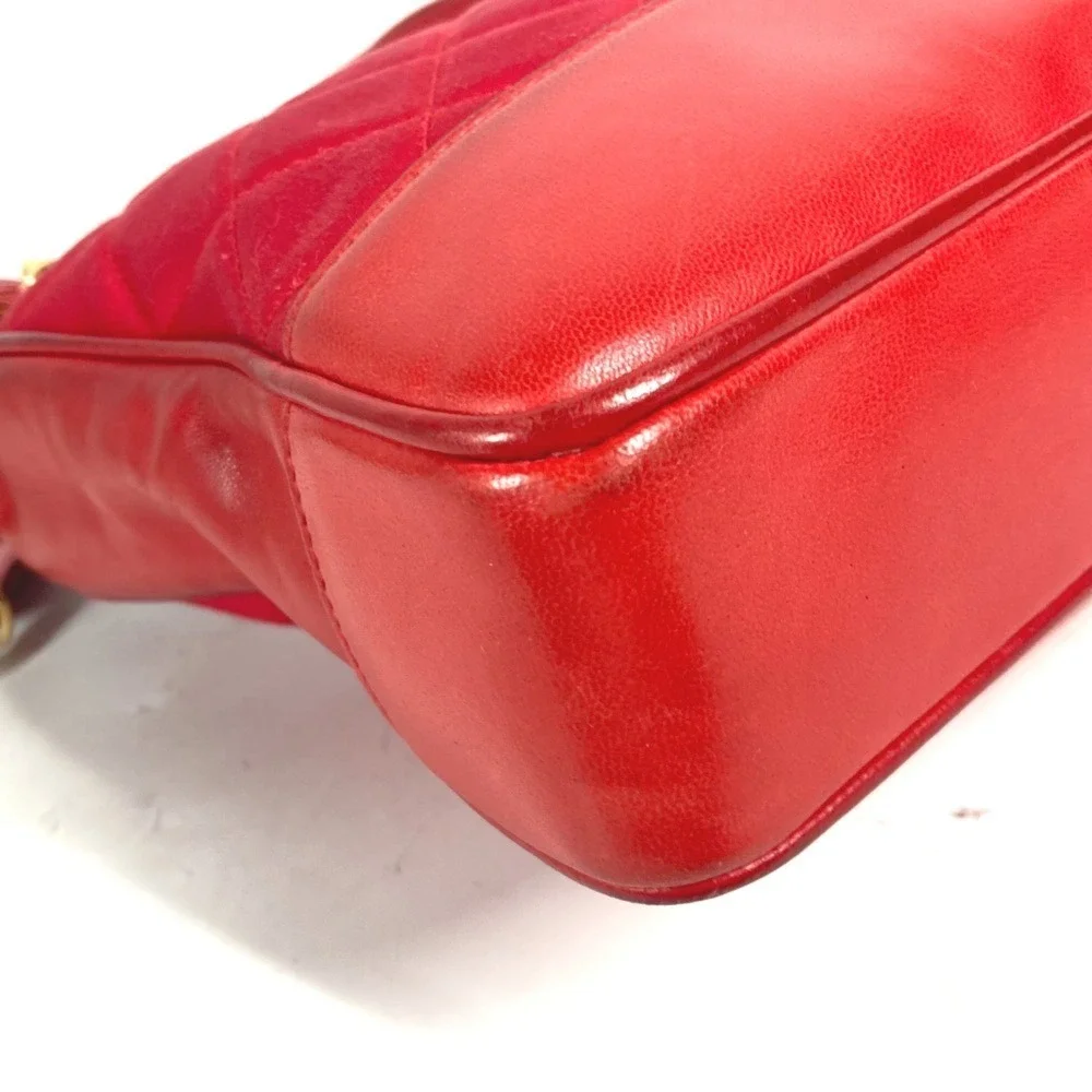 CHANEL Vintage Red Leather Shoulder Bag